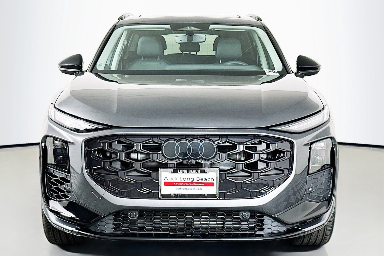New 2026 Audi Q3 quattro 2.0T AWD/4WD image 2