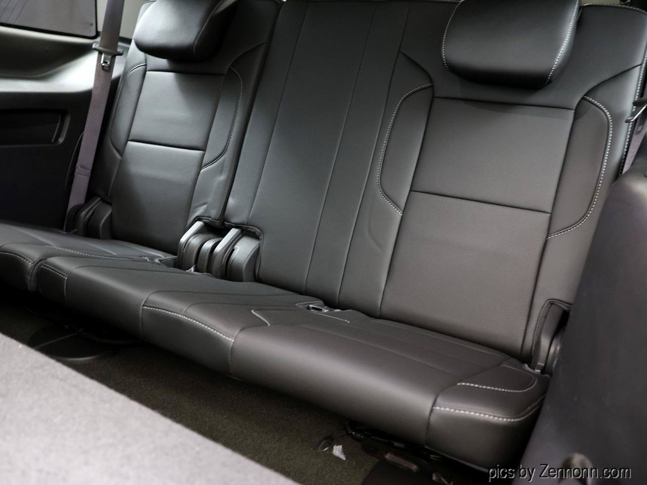 Used 2017 GMC Yukon SLT AWD/4WD image 13