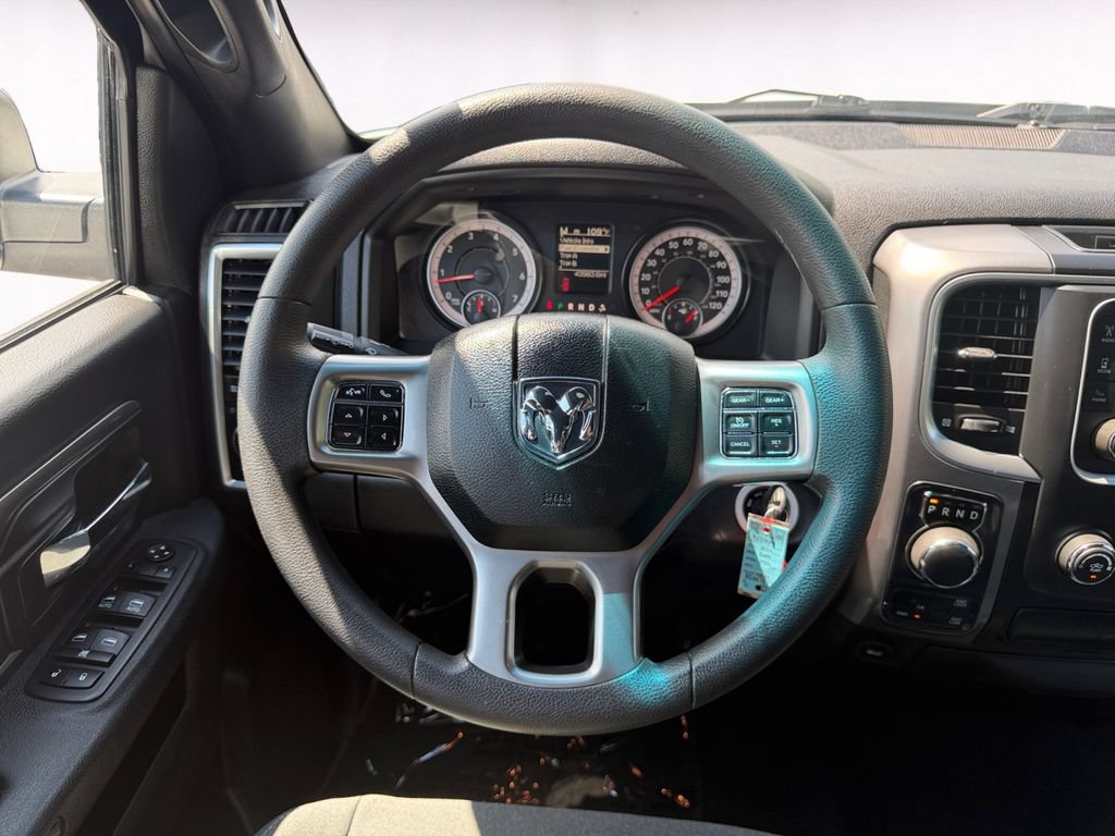 Used 2024 RAM 1500 Warlock AWD/4WD image 12