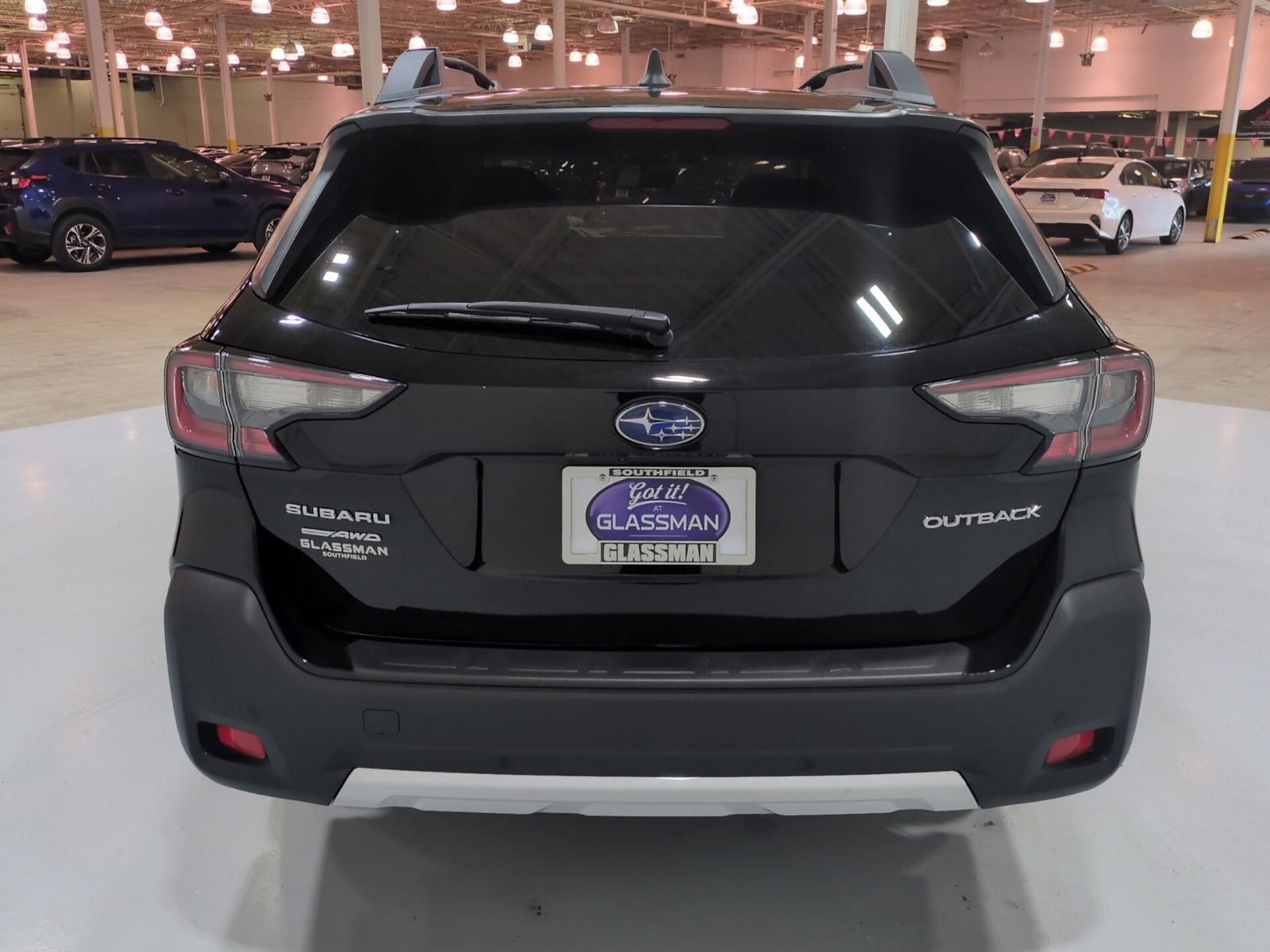 Certified 2024 Subaru Outback Limited AWD/4WD image 4