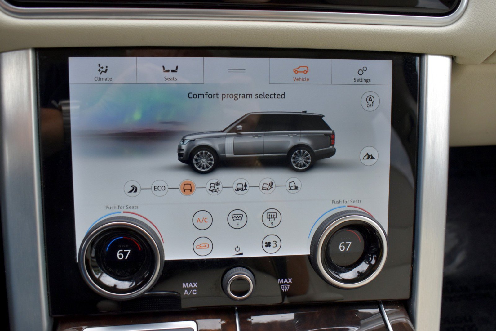 Used 2021 Land Rover Range Rover AWD/4WD image 19
