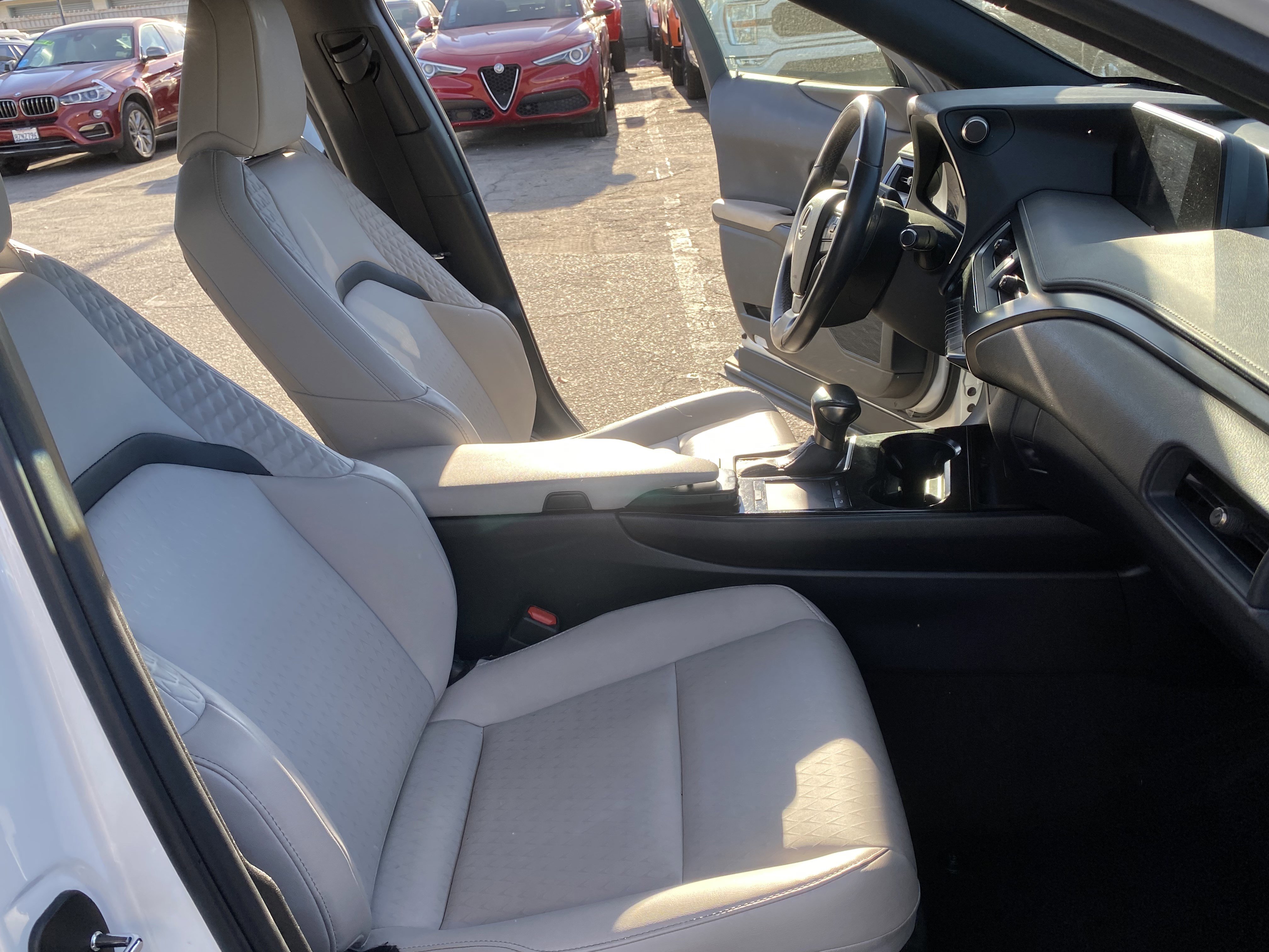 Used 2022 Lexus UX 250h w/ Accessory Package (Z1) image 25