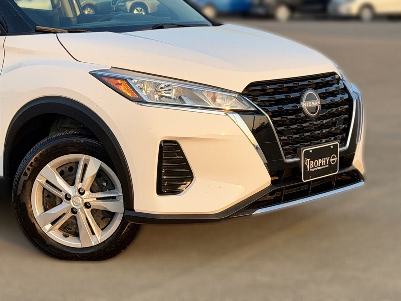 Certified 2023 Nissan Kicks S FWD image 8
