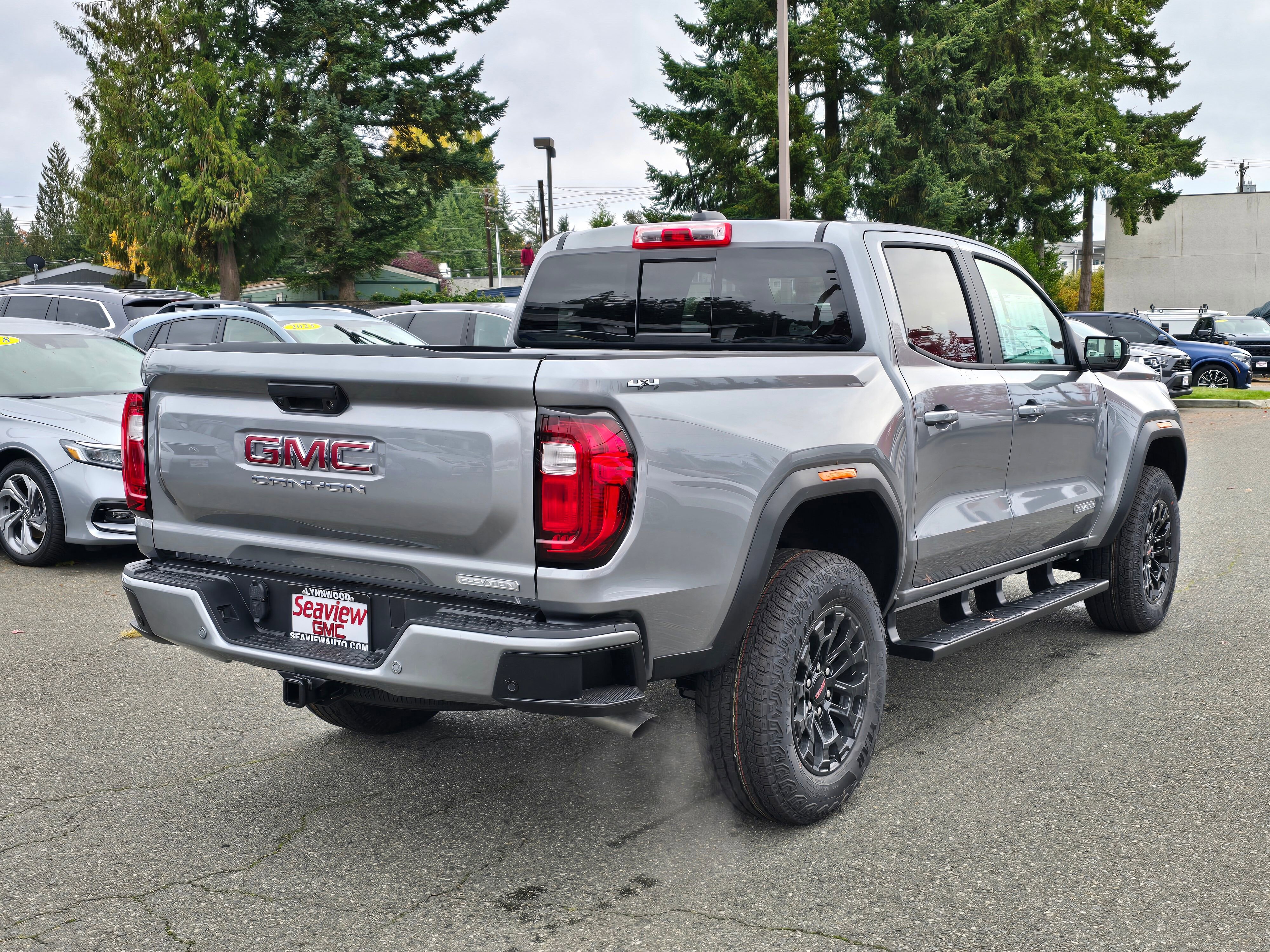 New 2026 GMC Canyon Elevation w/ Convenience Package image 7