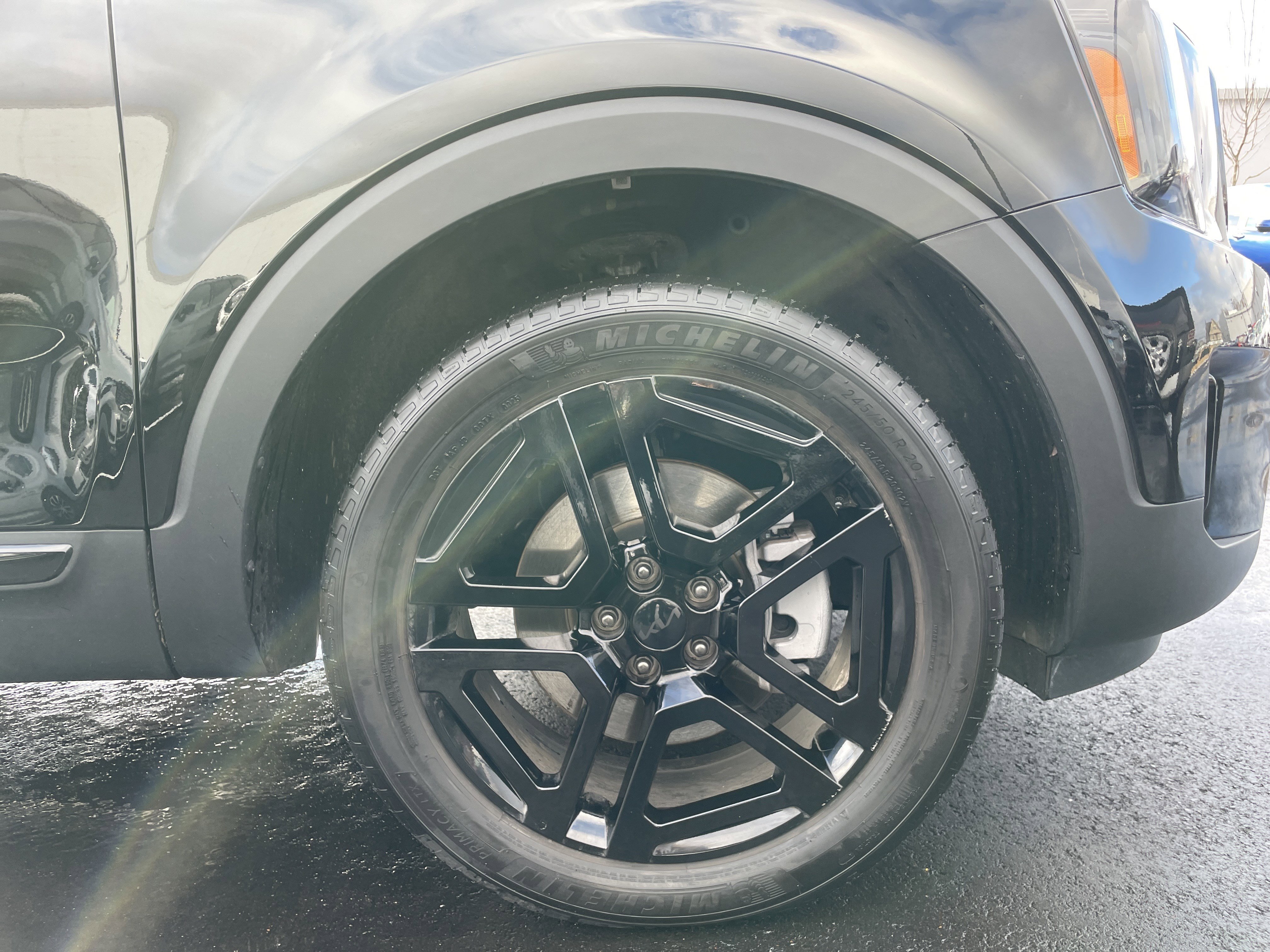 Used 2025 Kia Telluride EX X-Line image 6