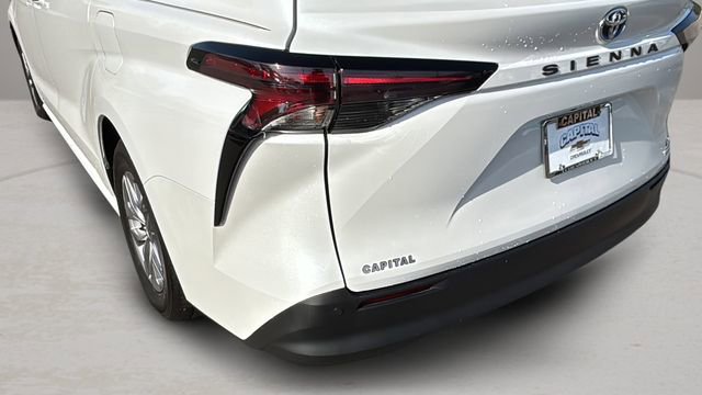 Used 2023 Toyota Sienna XLE w/ XLE Plus Package image 36