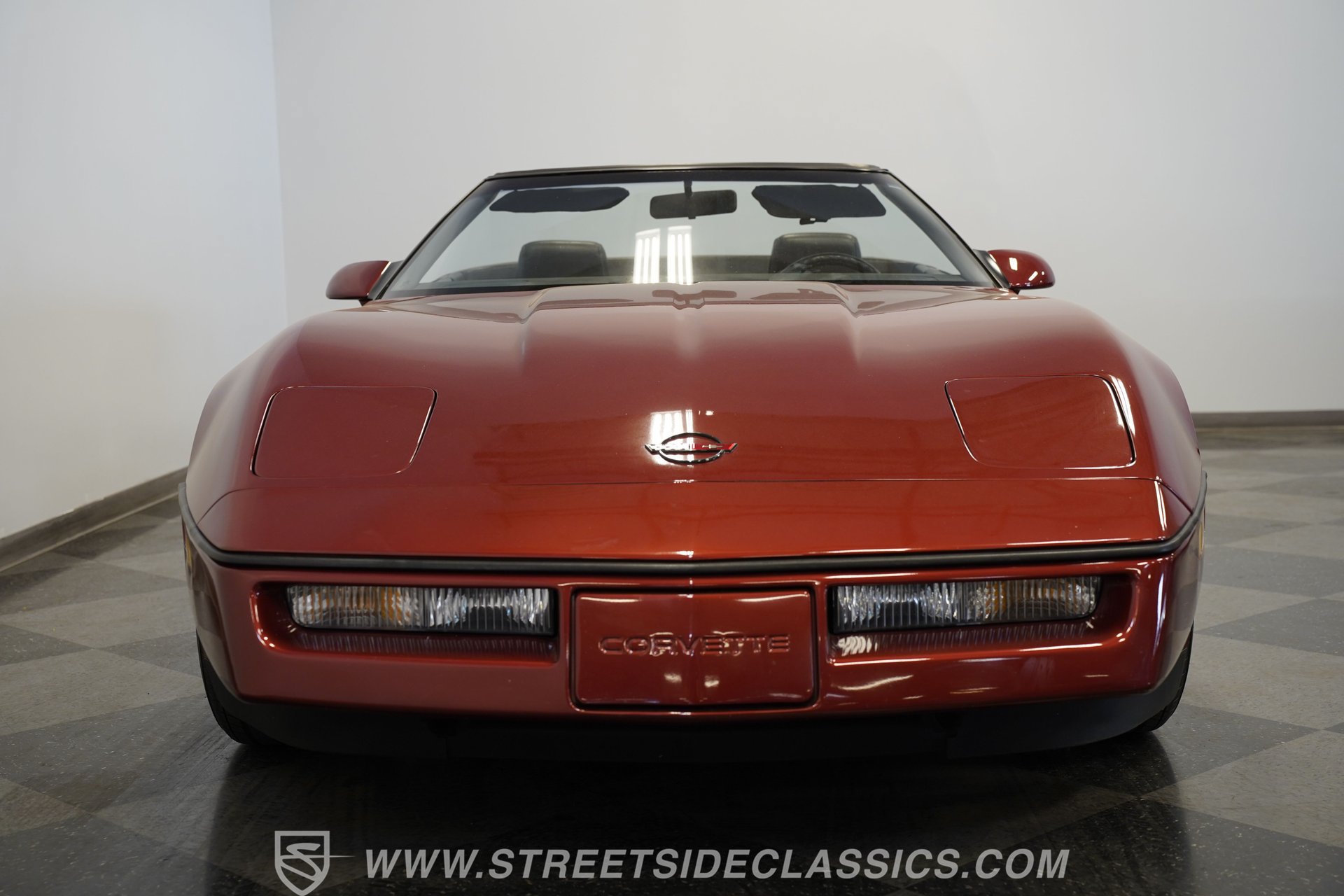 Used 1987 Chevrolet Corvette Convertible RWD image 18