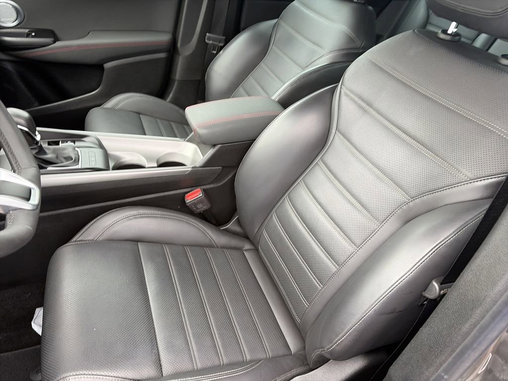 Used 2024 Dodge Hornet R/T Plus AWD/4WD image 14