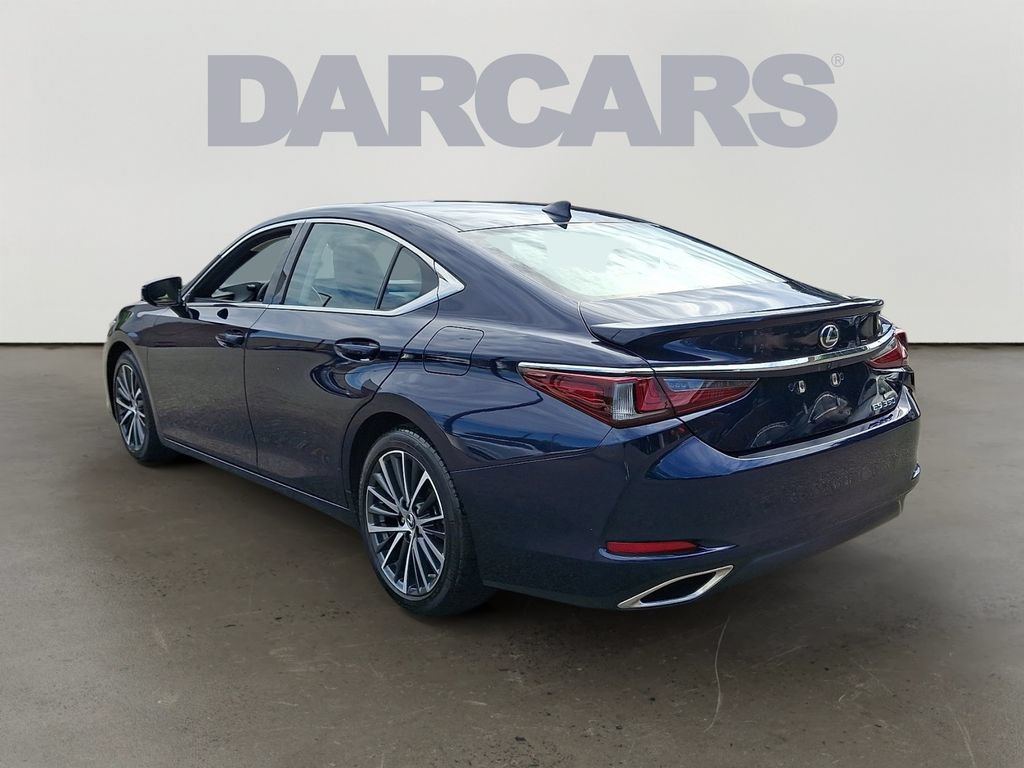 Used 2023 Lexus ES 350 w/ Premium Package FWD image 4