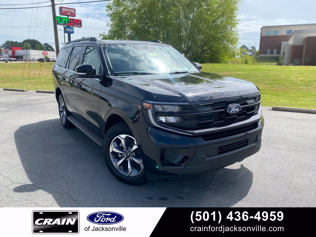 New 2027 Ford Expedition Active AWD/4WD image 1