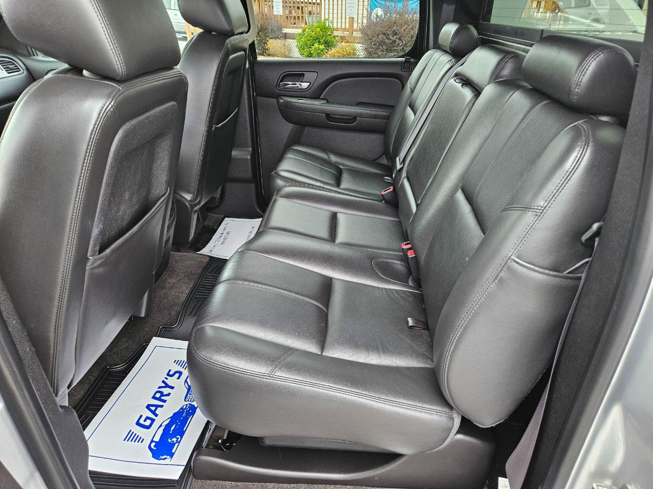 Used 2013 Chevrolet Avalanche LT AWD/4WD image 18