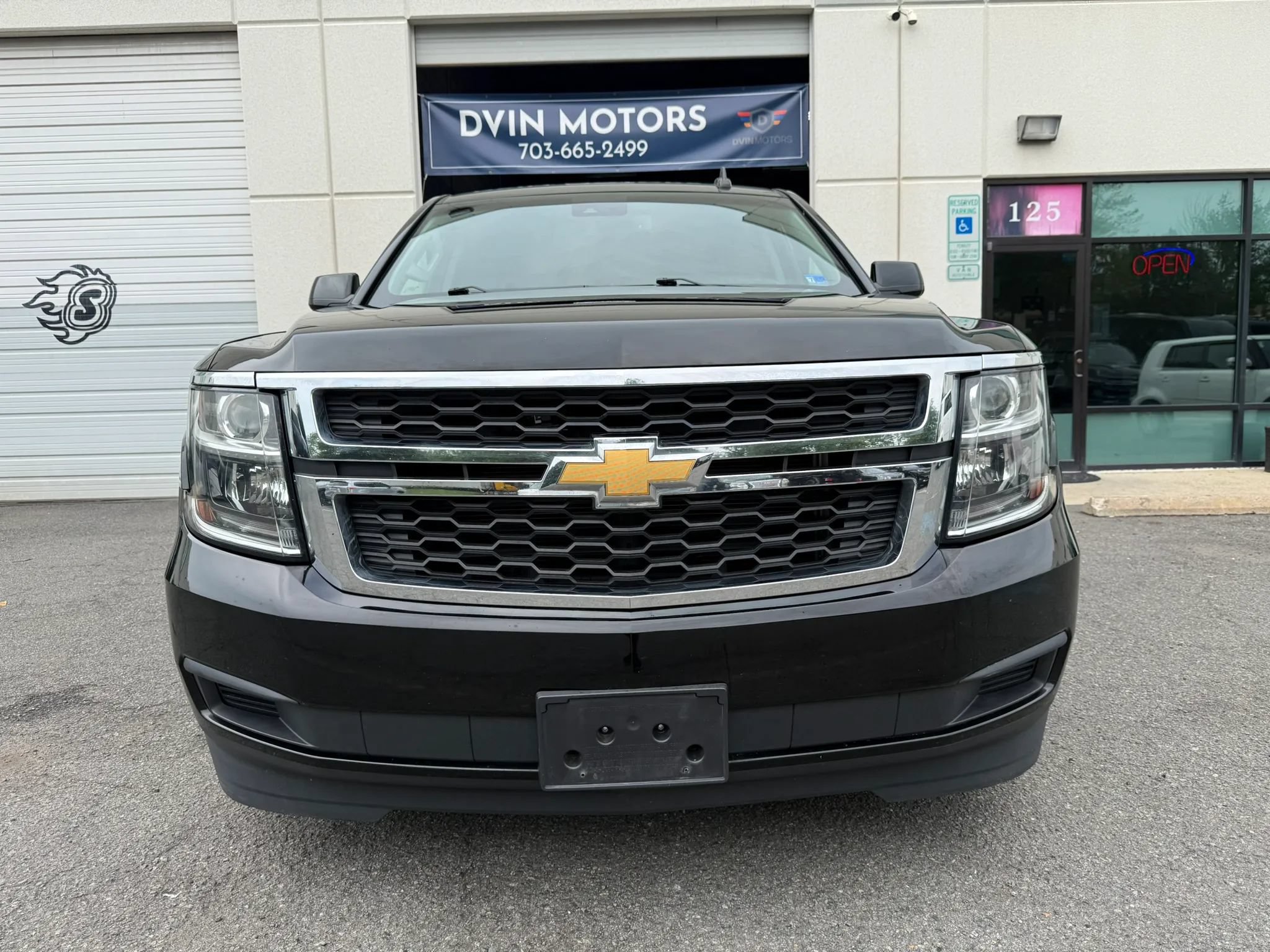 Used 2018 Chevrolet Tahoe LT AWD/4WD image 6