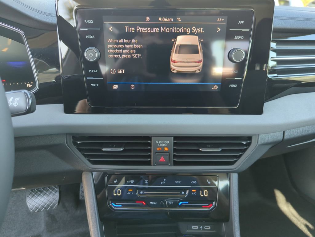 New 2026 Volkswagen Jetta SE image 30