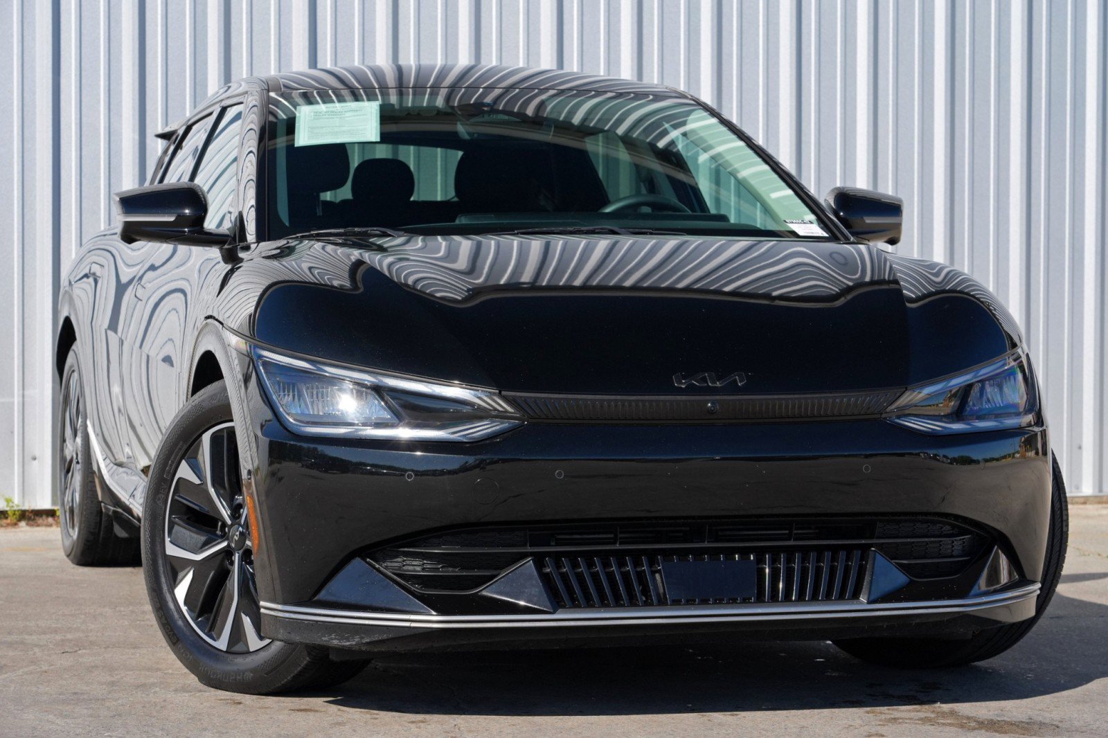 Used 2022 Kia EV6 Wind w/ Wind Technology Package image 2