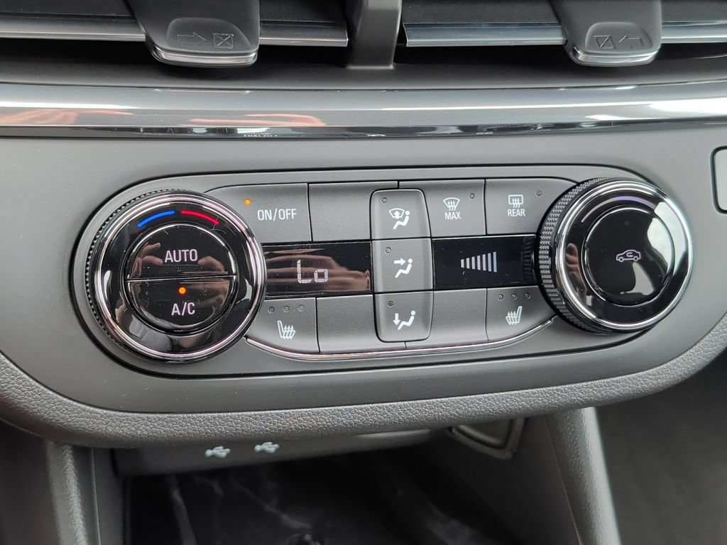 New 2026 Buick Envista Sport Touring w/ Convenience I Package FWD image 28