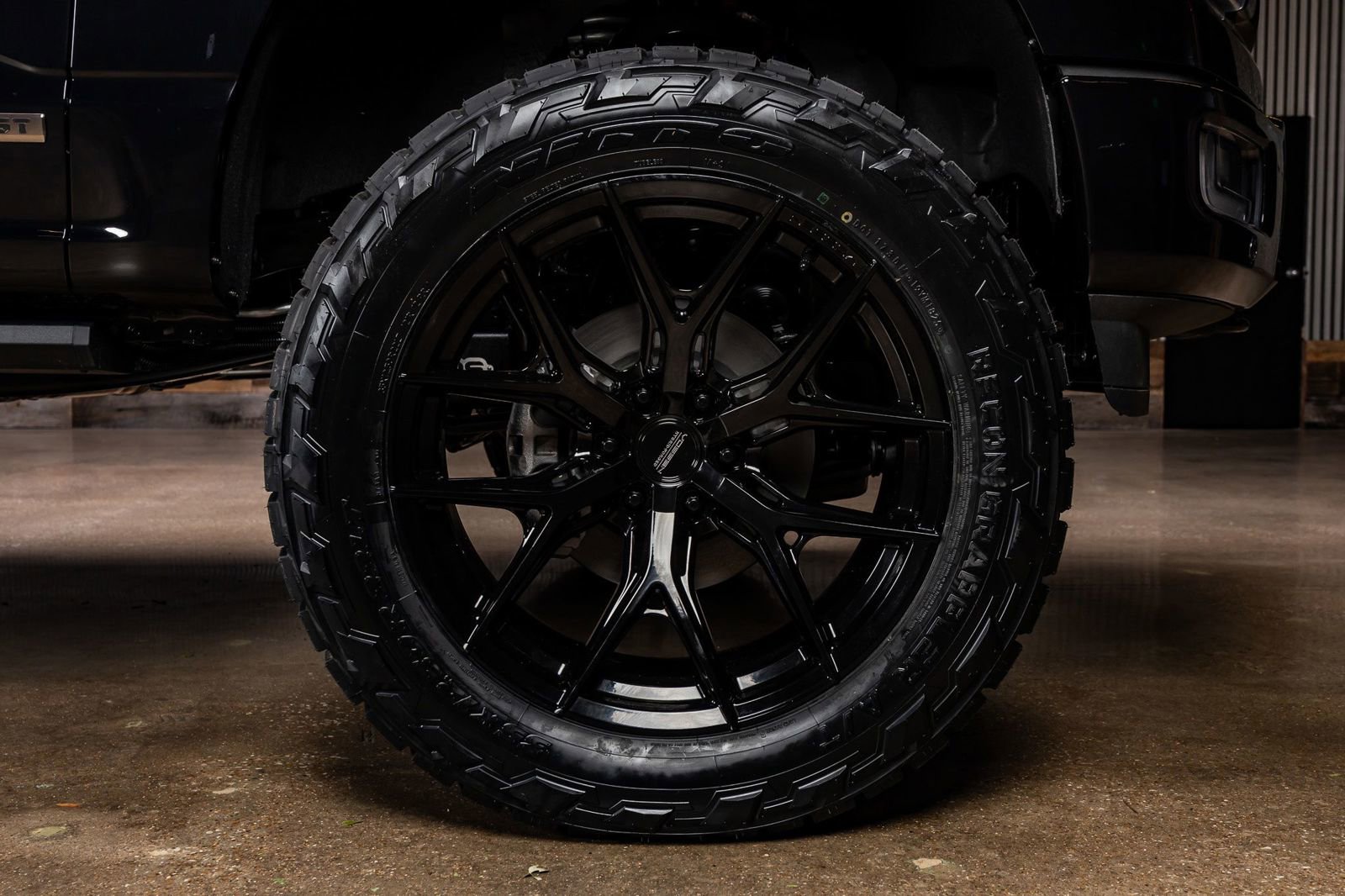 Used 2025 Ford F150 Platinum w/ Equipment Group 702A High image 12