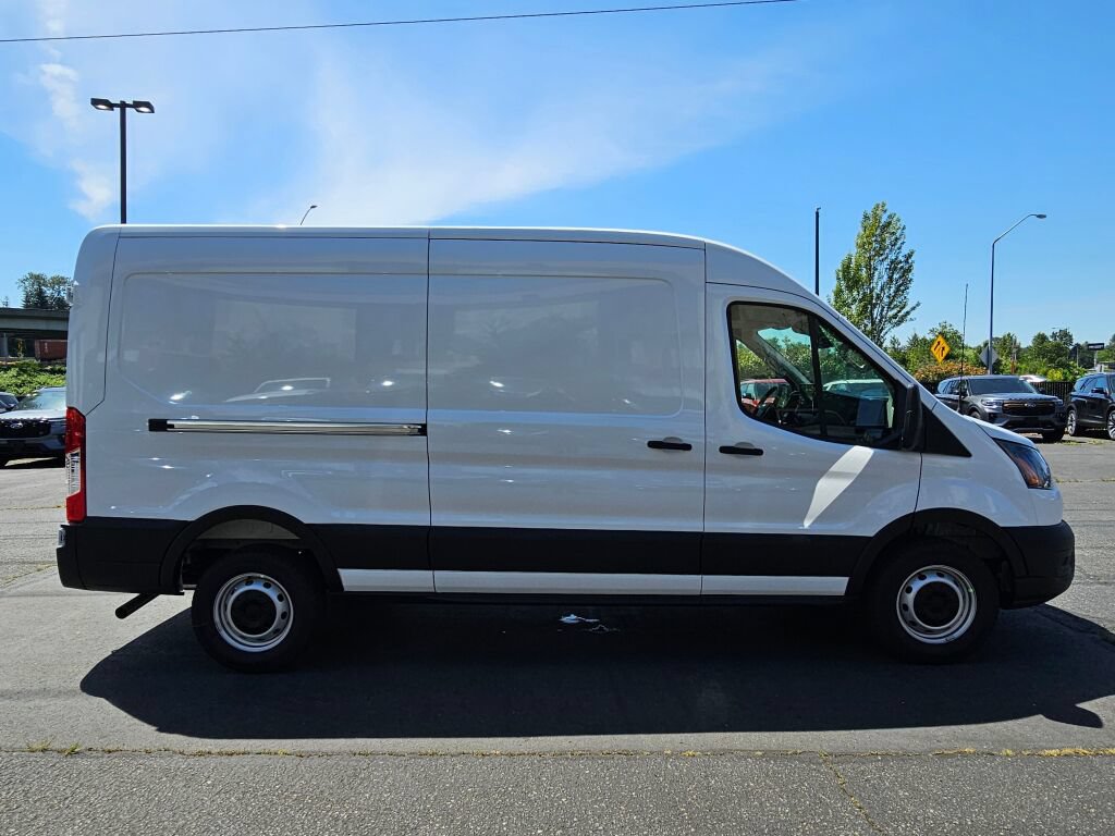 New 2026 Ford Transit 250 148 Medium Roof RWD image 6