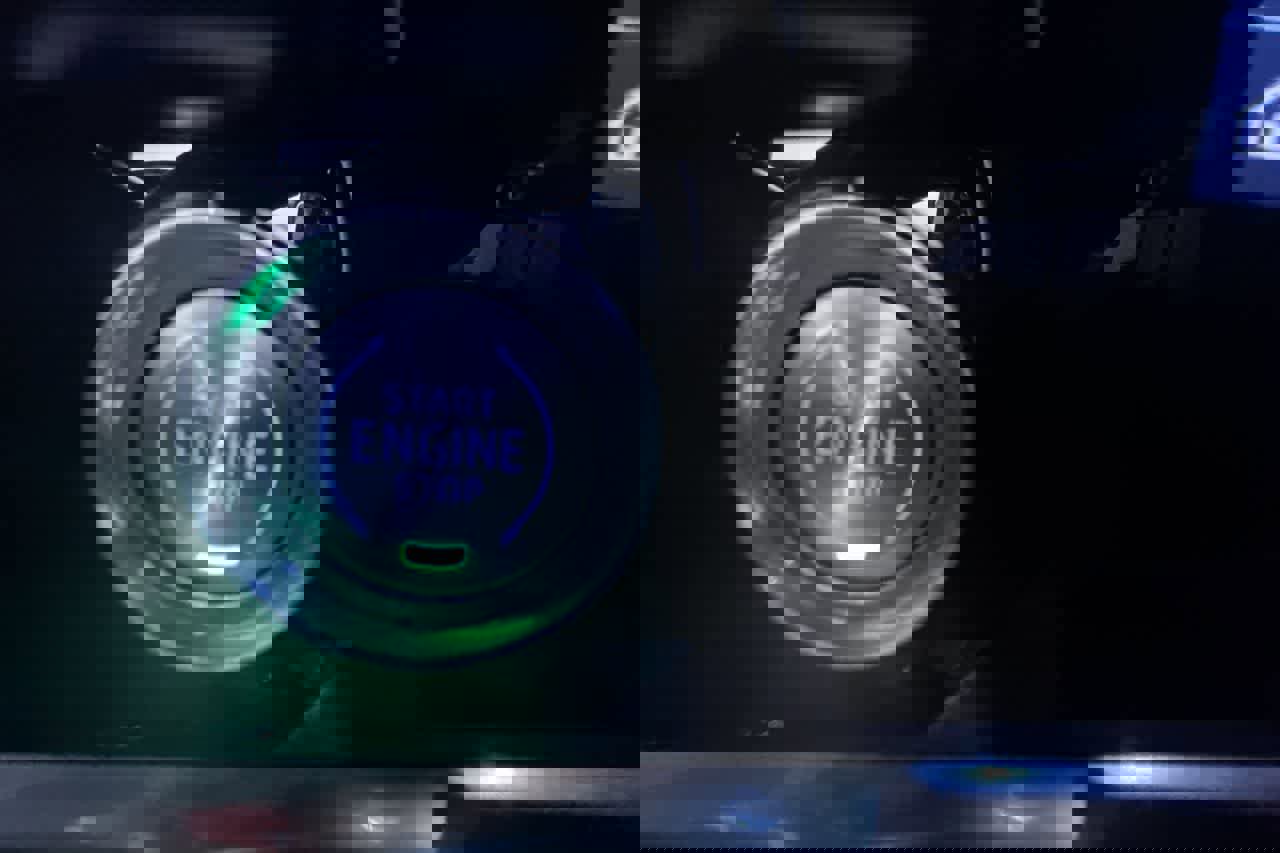 Used 2023 Chevrolet Corvette Stingray Preferred Cpe w/ Z51 Performance Package image 17