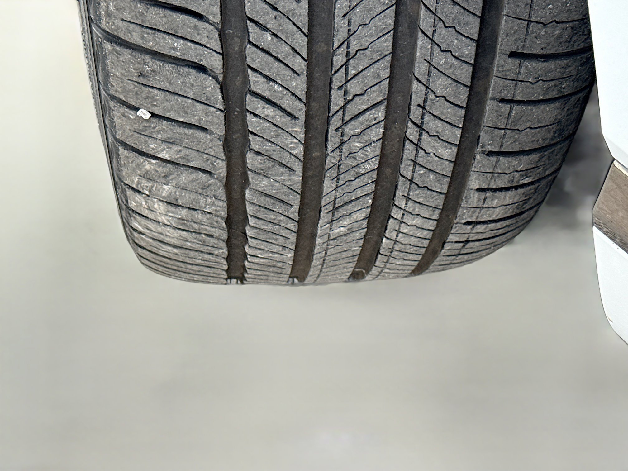 Used 2025 Genesis GV80 3.5T e-SC AWD/4WD image 43
