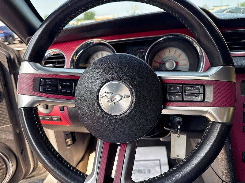 Used 2011 Ford Mustang GT Premium w/ GT Coupe Accessory Pkg 1 RWD image 19