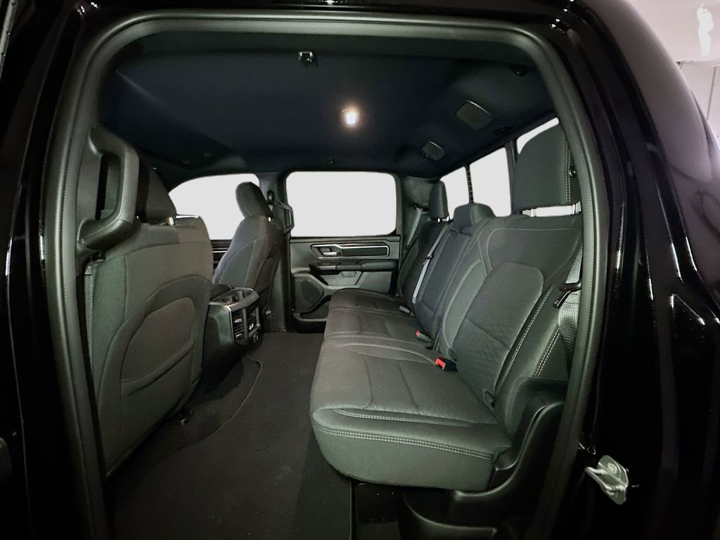 New 2026 RAM 1500 Big Horn AWD/4WD image 16