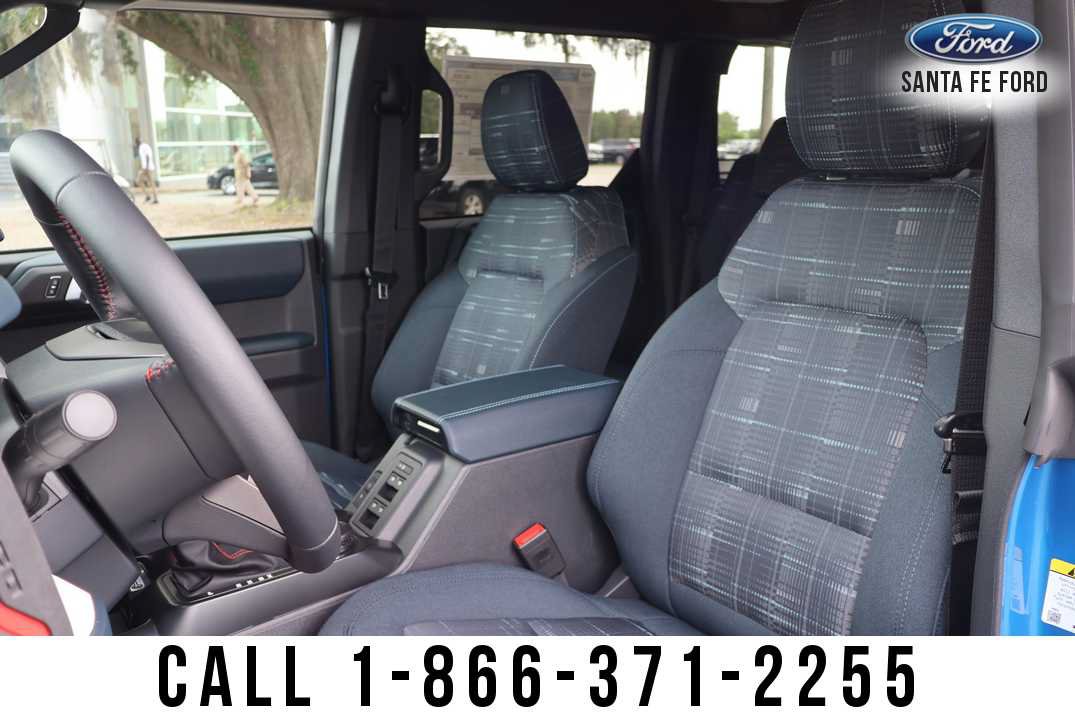 Used 2026 Ford Bronco Heritage Edition AWD/4WD image 17