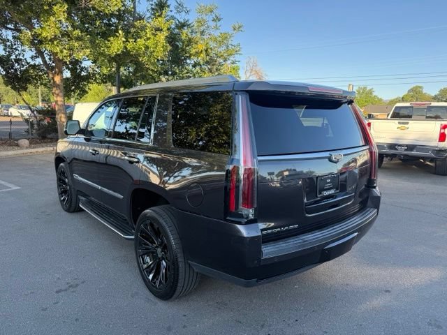 Used 2016 Cadillac Escalade Luxury AWD/4WD image 6