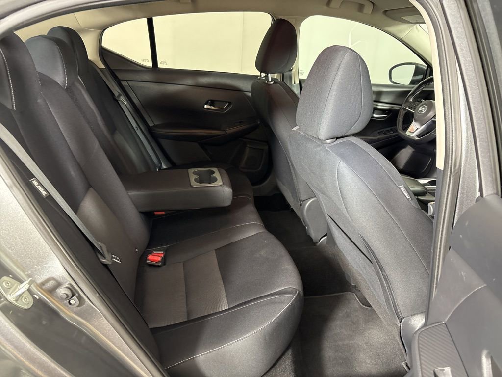 Used 2021 Nissan Sentra SV FWD image 18