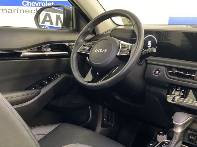 Used 2025 Kia Seltos EX w/ EX Sunroof Package image 14