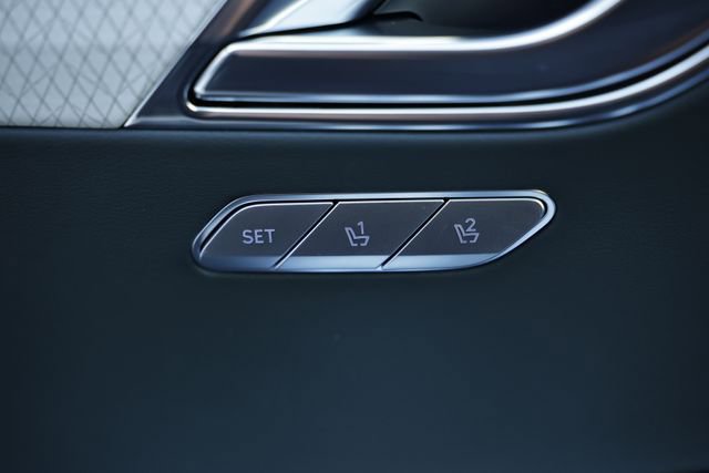 New 2026 Genesis GV80 2.5T Prestige image 18