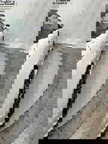 Used 2015 Mercedes-Benz SL 550 w/ White Arrow Edition image 15