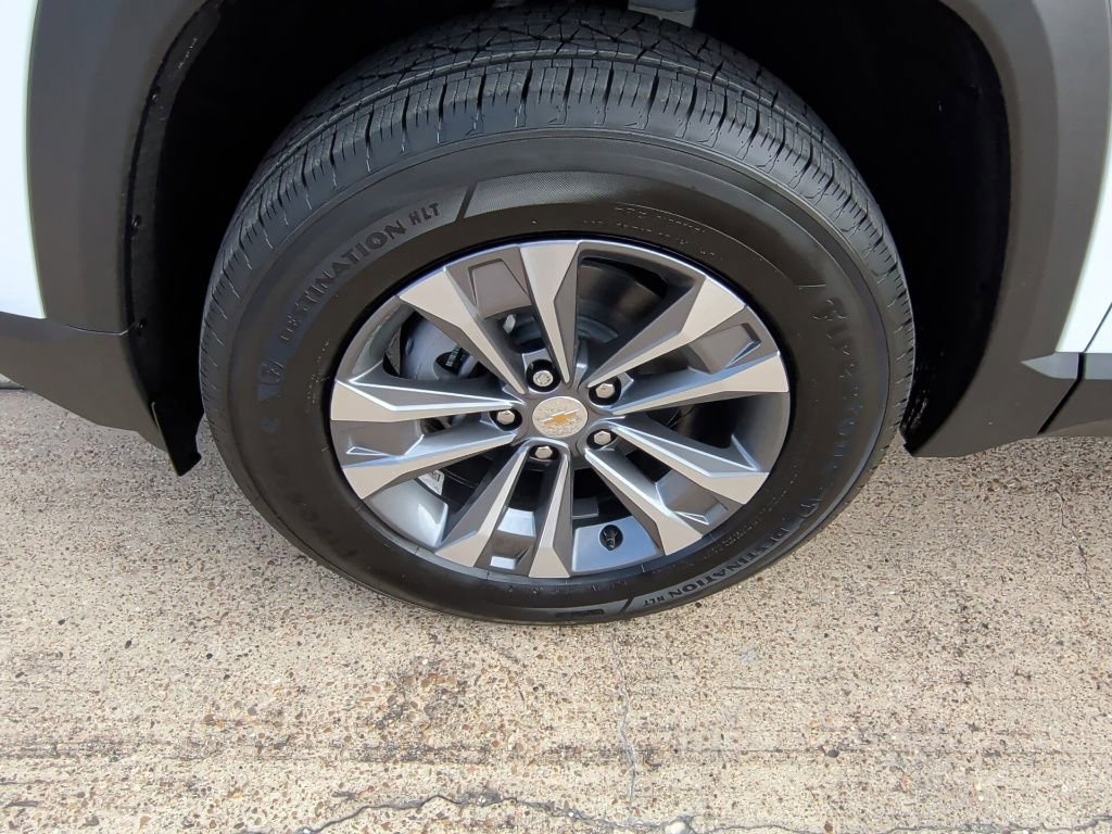 New 2026 Chevrolet Equinox LT w/ Safety and Technology Package image 43