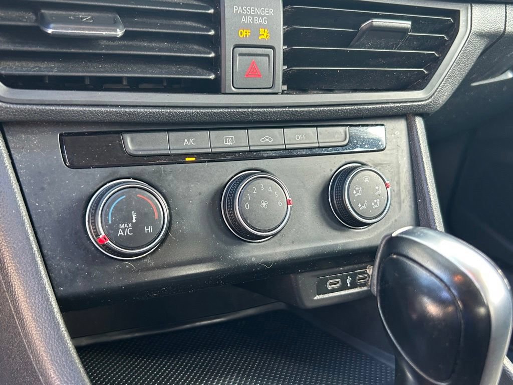 Used 2020 Volkswagen Jetta S FWD image 35