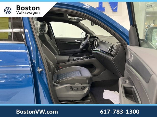 New 2025 Volkswagen Atlas Cross Sport SEL Premium R-Line image 27