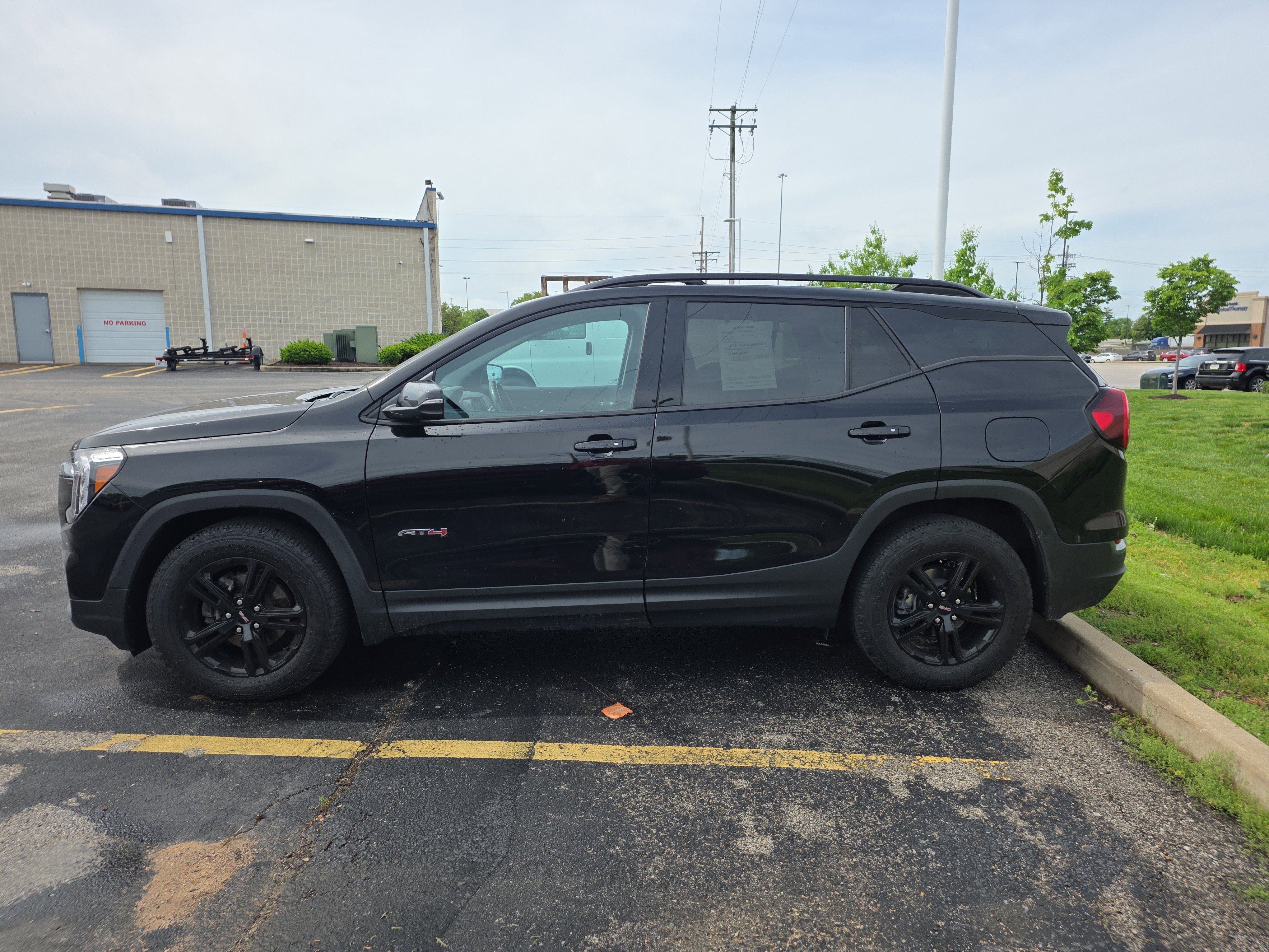 Used 2023 GMC Terrain AT4 w/ Infotainment Package II AWD/4WD image 9