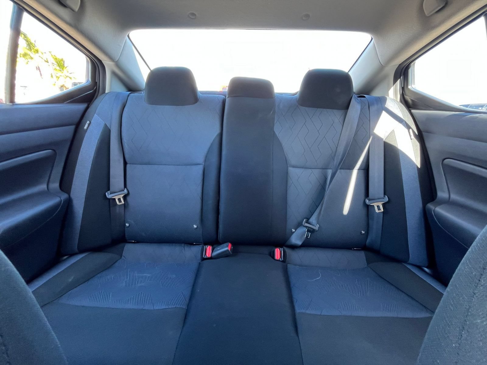 Used 2025 Nissan Versa SV FWD image 34
