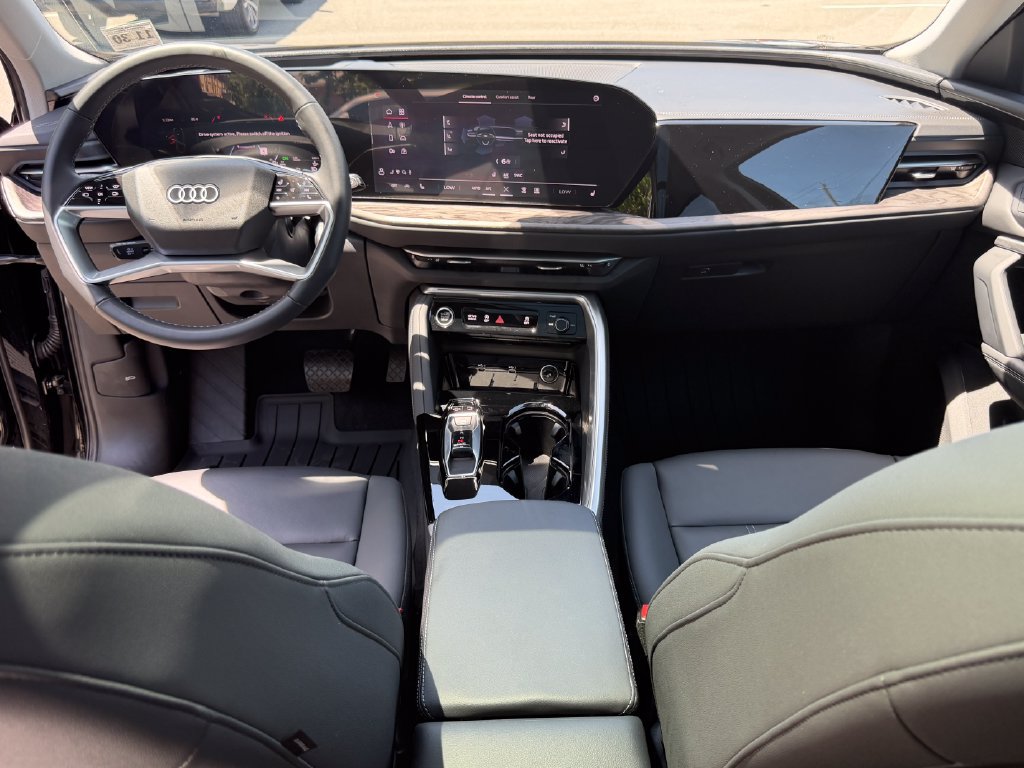 Used 2025 Audi Q5 Premium w/ Premium Plus AWD/4WD image 20