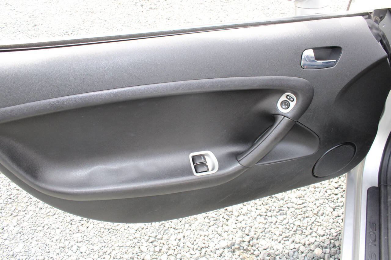 Used 2006 Pontiac Solstice Convertible w/ Premium Package image 21