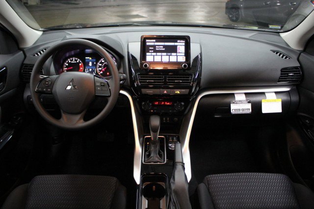 New 2026 Mitsubishi Eclipse Cross LE image 20