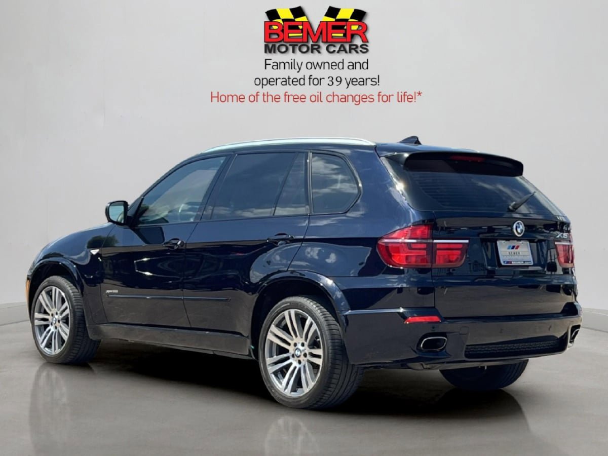 Used 2011 BMW X5 xDrive50i AWD/4WD image 3