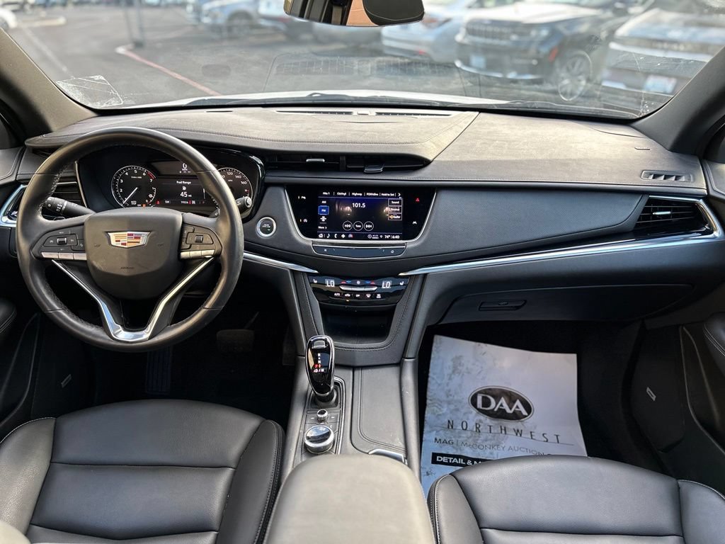 Used 2024 Cadillac XT6 Luxury w/ LPO, Floor Liner Package AWD/4WD image 26