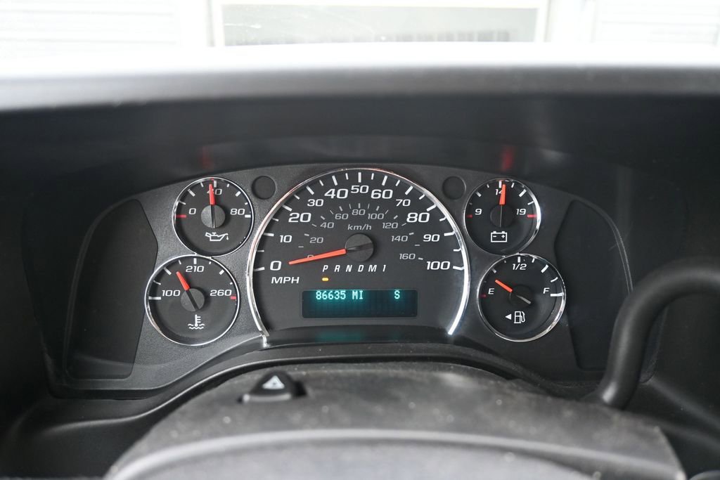 Used 2011 Chevrolet Express 3500 LT w/ LT Preferred Equipment Group RWD image 23