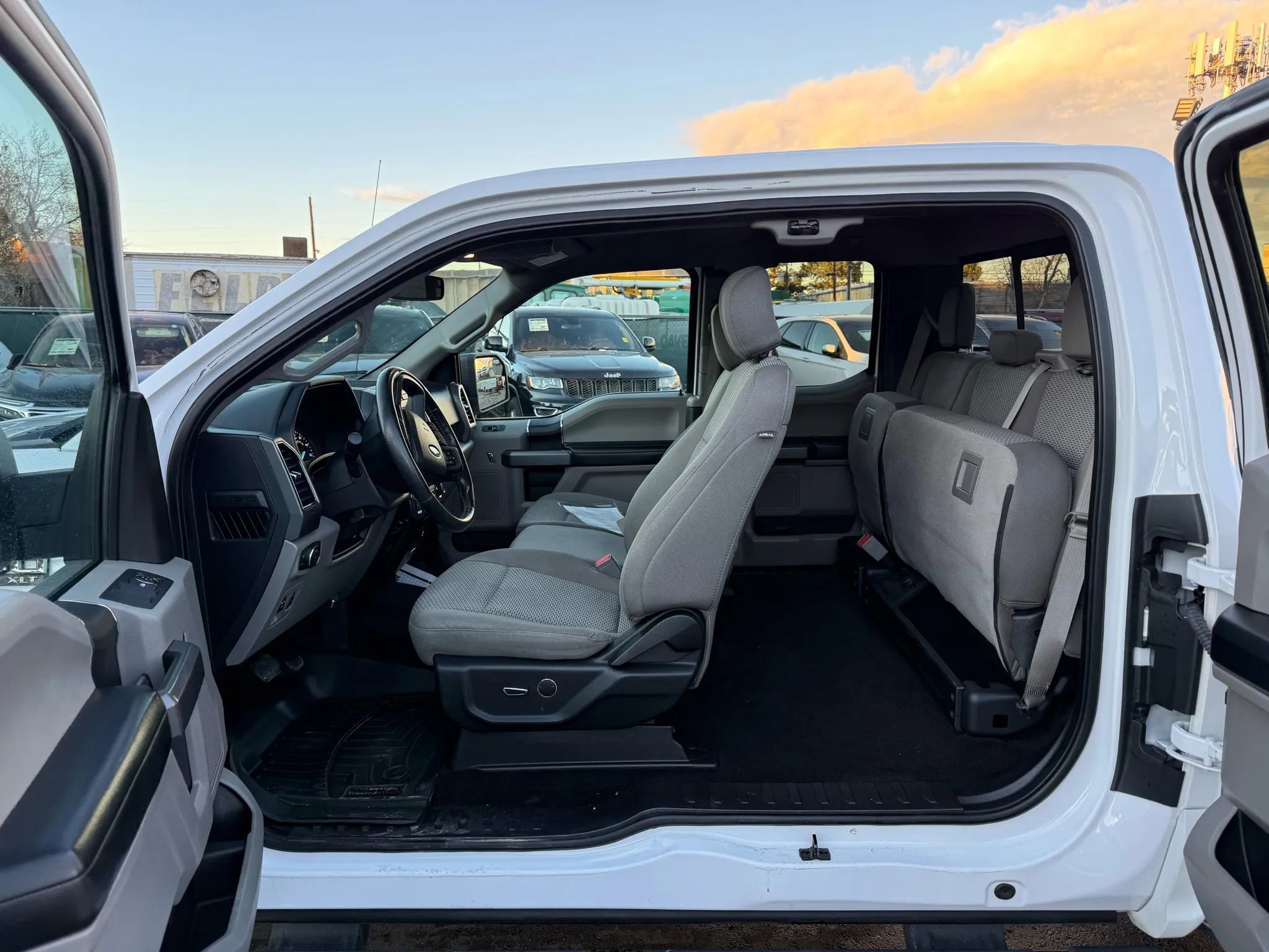 Used 2018 Ford F150 XLT w/ Equipment Group 301A Mid AWD/4WD image 18