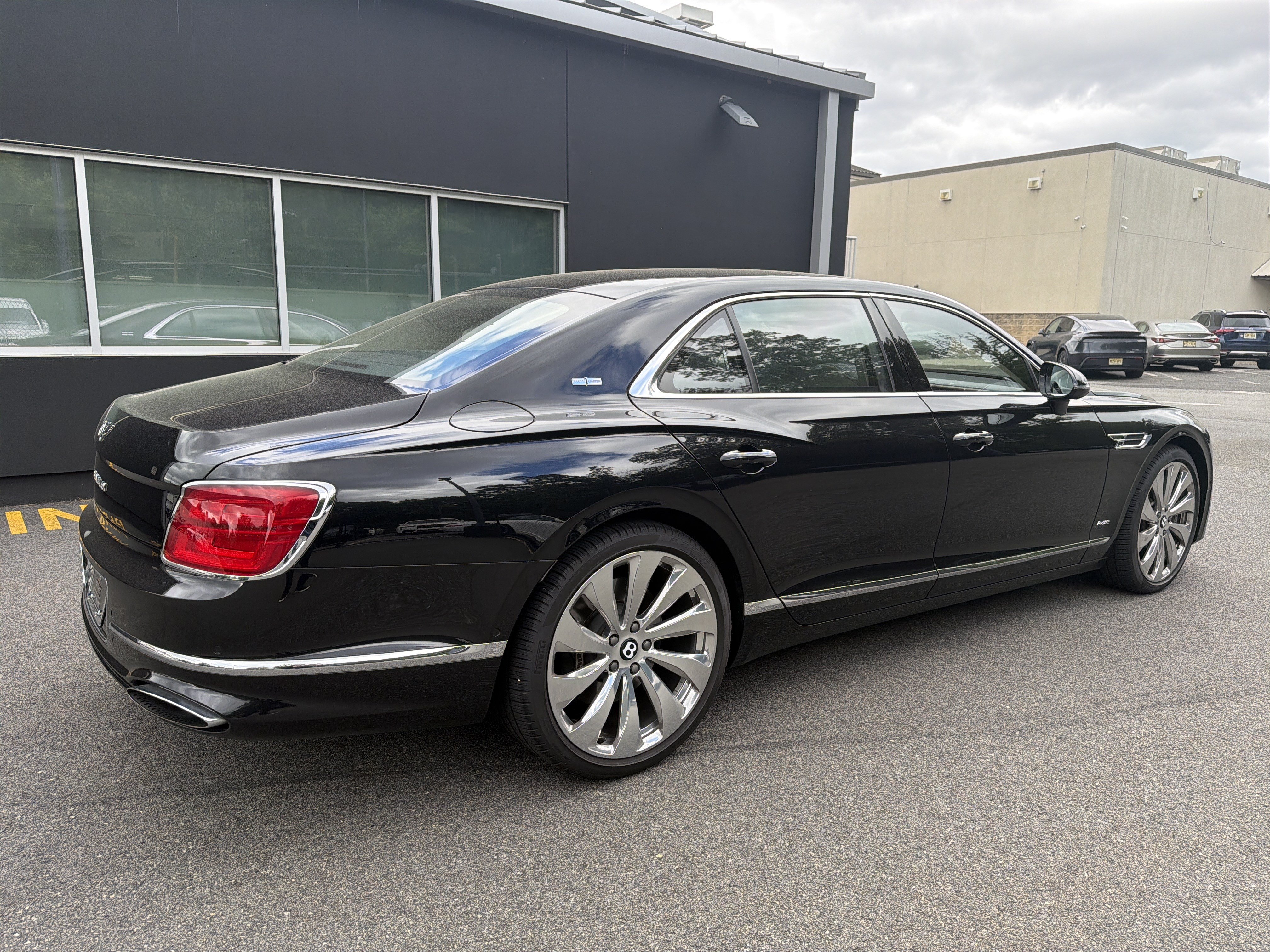 Used 2021 Bentley Flying Spur W12 AWD/4WD image 13