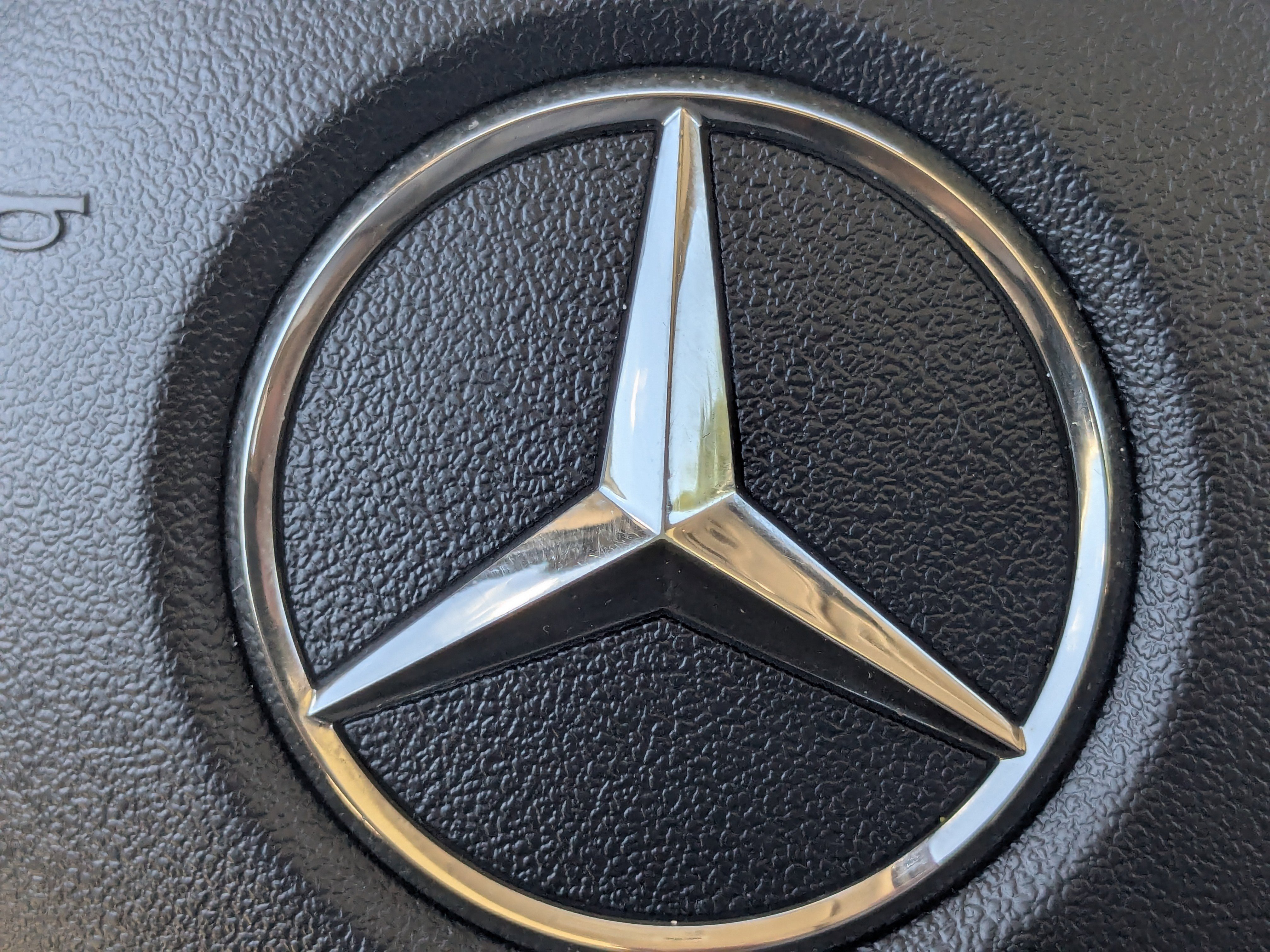Used 2021 Mercedes-Benz GLC 300 w/ Premium Package image 32