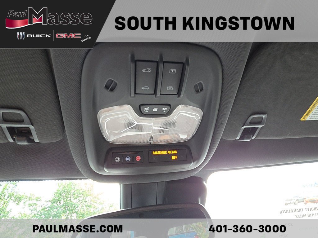 Used 2023 Chevrolet TrailBlazer RS w/ Sun and Liftgate Package AWD/4WD image 13