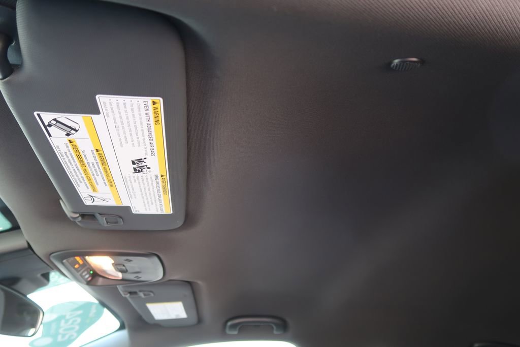 Certified 2024 Buick Envista Sport Touring w/ Convenience I Package image 12