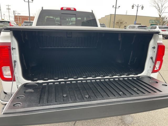 Used 2018 Chevrolet Silverado 1500 LTZ AWD/4WD image 35