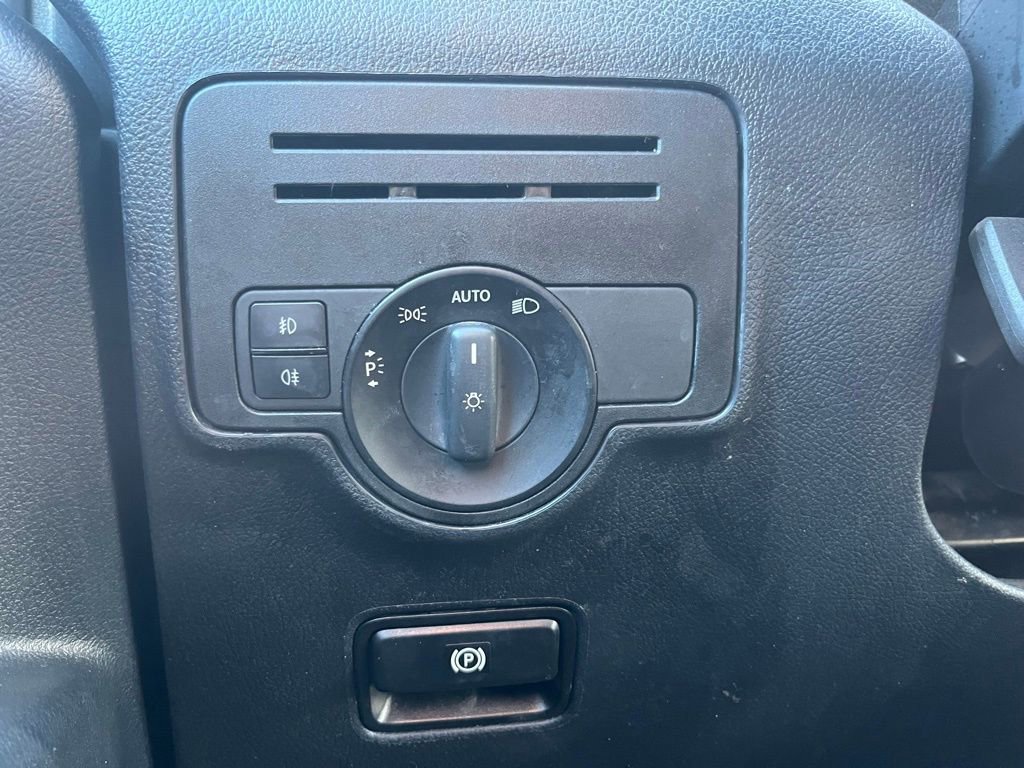 Used 2022 Mercedes-Benz Metris image 22