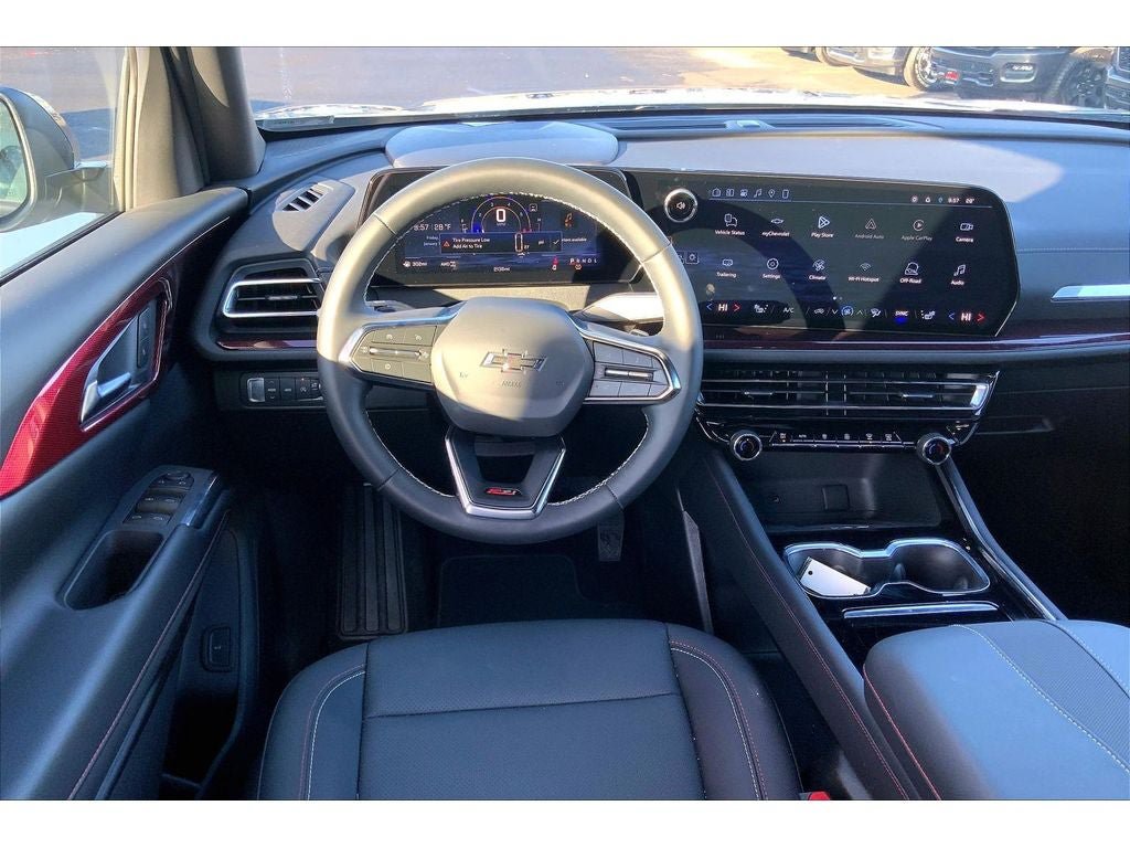 Used 2026 Chevrolet Traverse Z71 w/ Driver Confidence Package AWD/4WD image 6